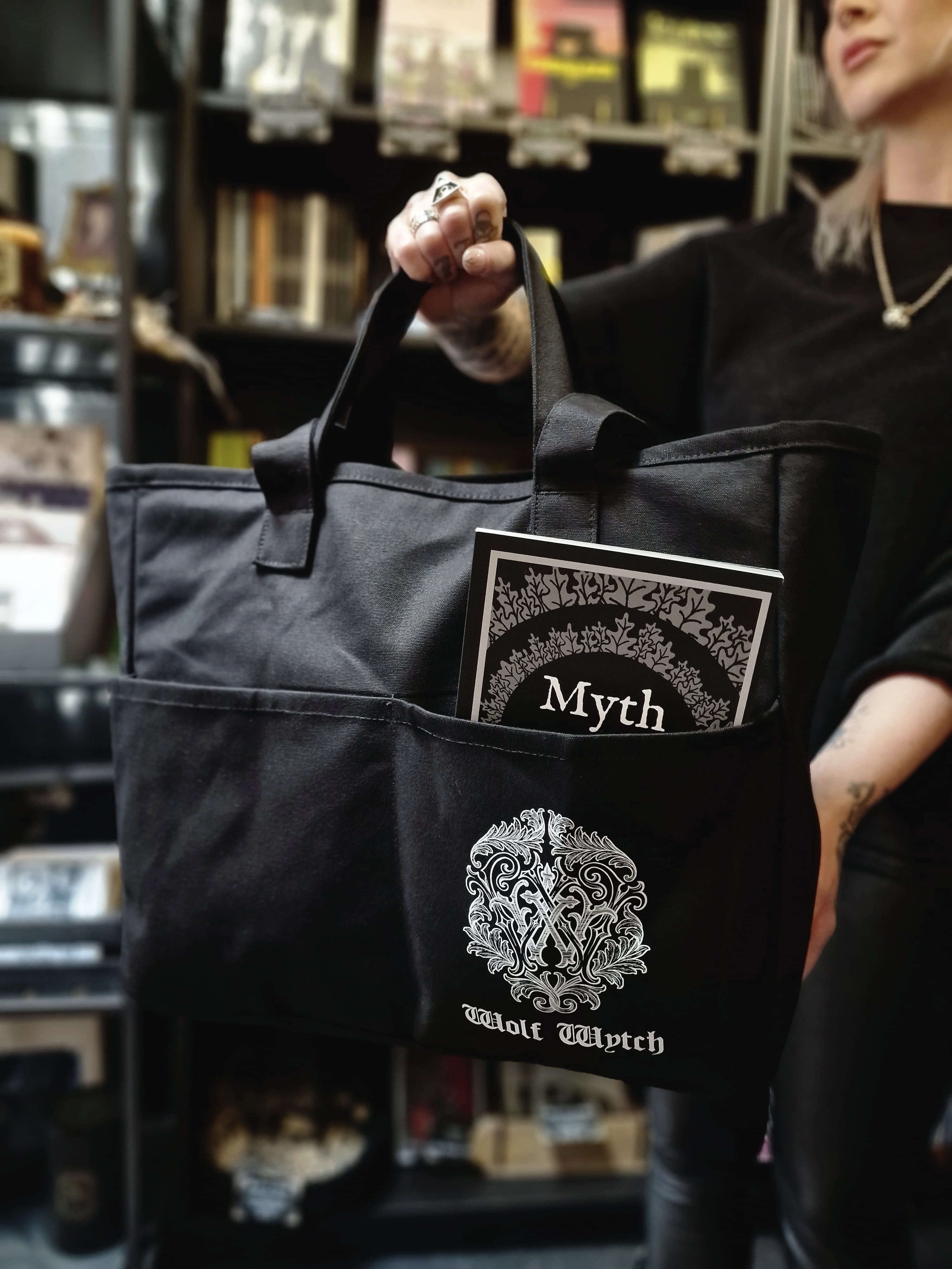 3 Witches Large Cargo Bag