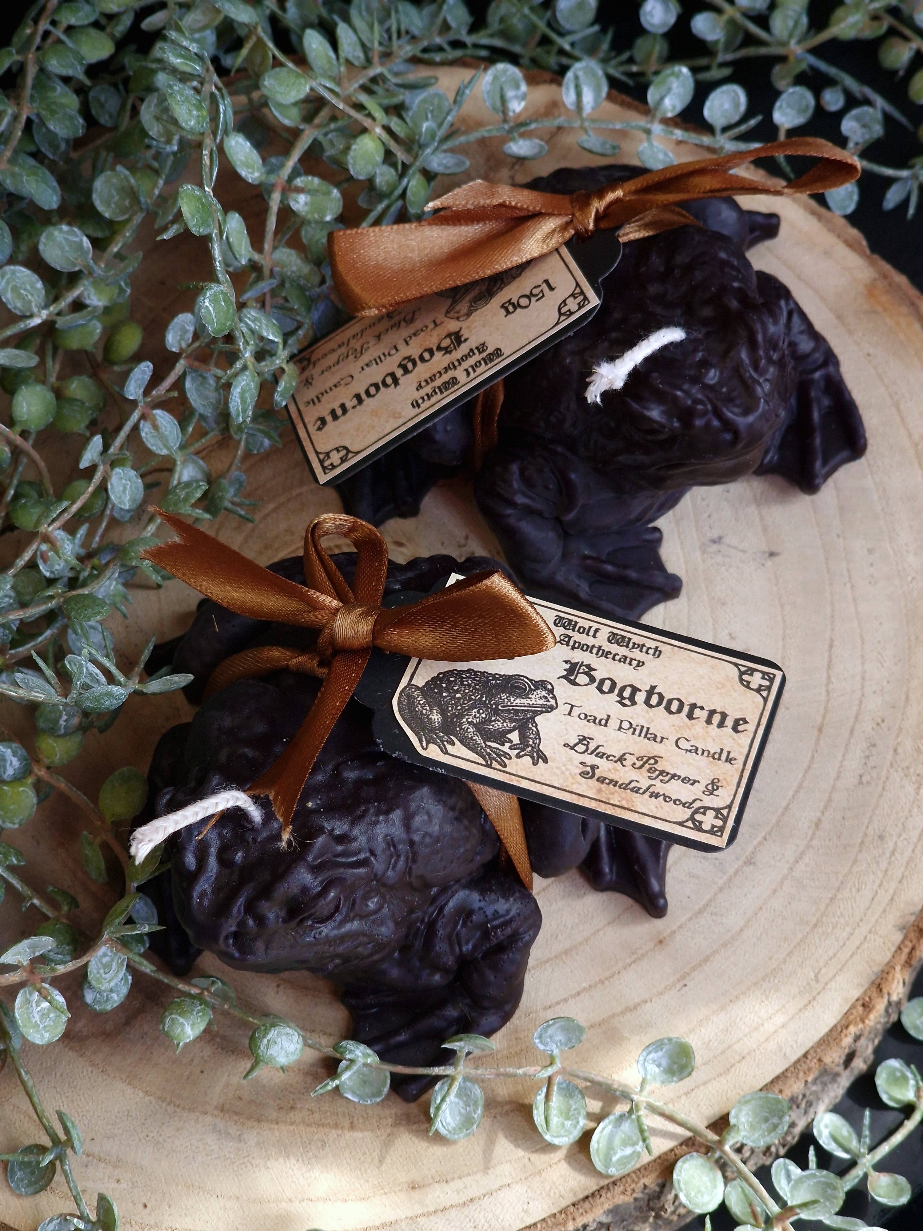 Bogborne Toad Pillar Candle