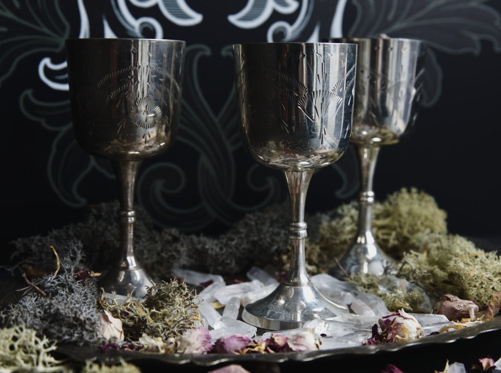 Vintage Silver Etched Chalice Candle (Black Wax)