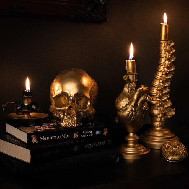 Skull of Jane Doe Ornament - The Blackened Teeth