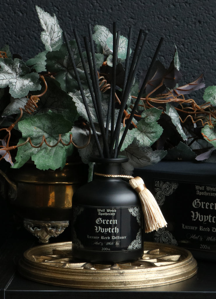 Green Vvytch Apothecary Bottle Reed Diffuser