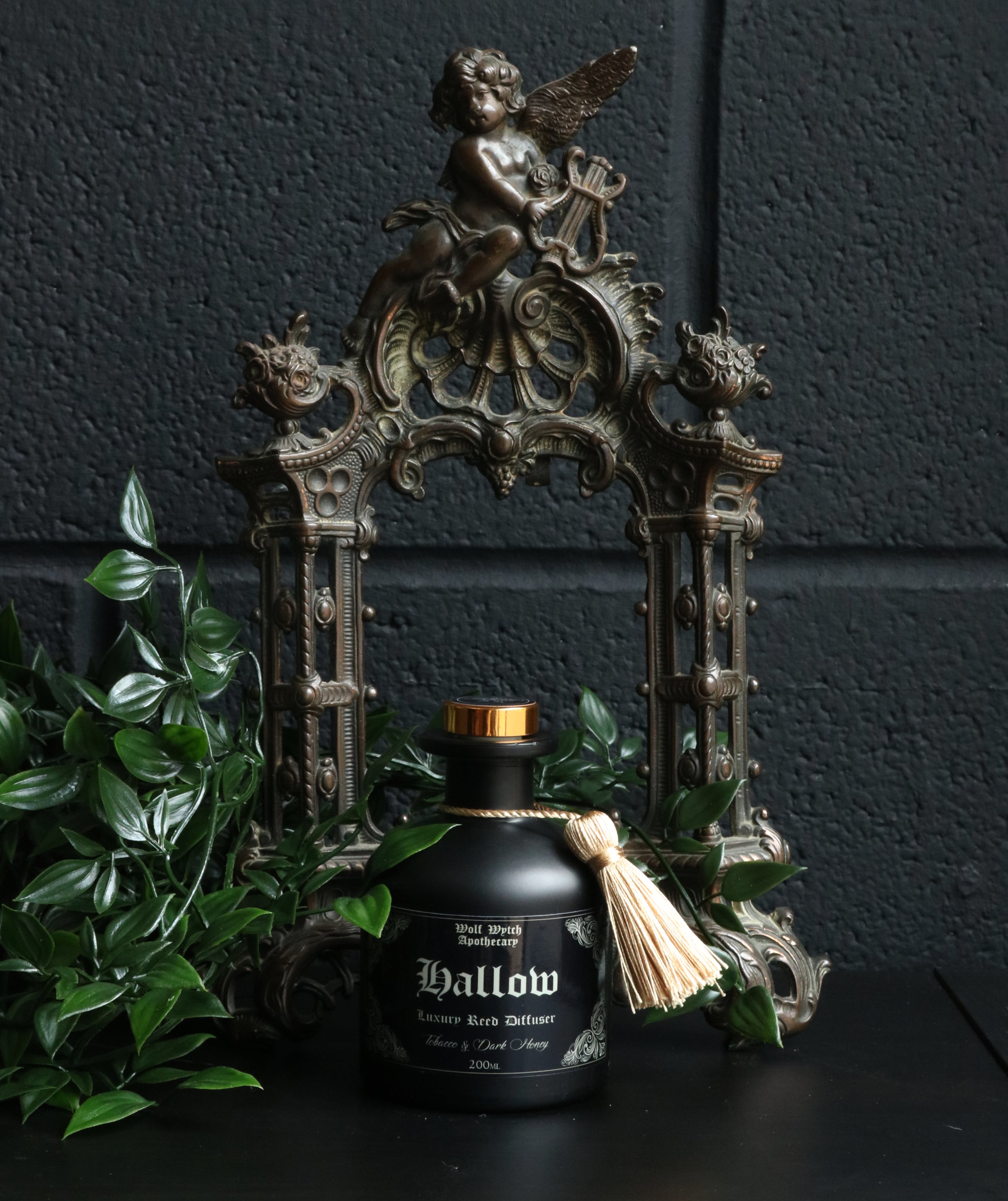 Hallow Apothecary Bottle Reed Diffuser