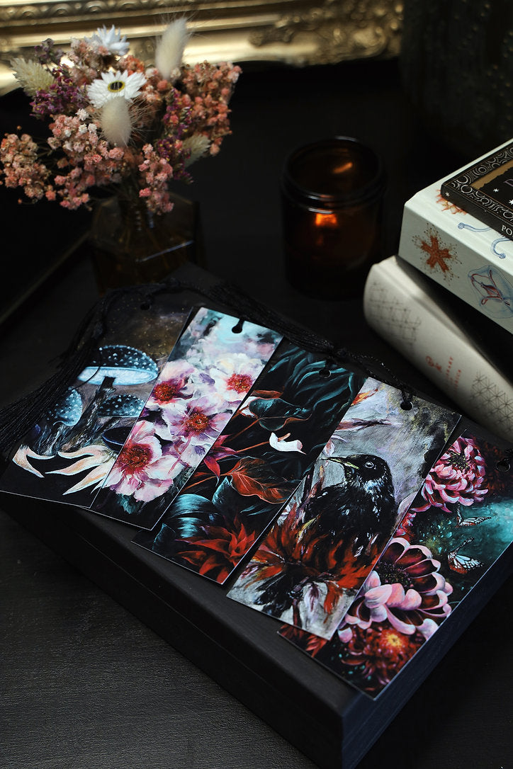 Tui Bird Bookmark - Liva Vilemsone