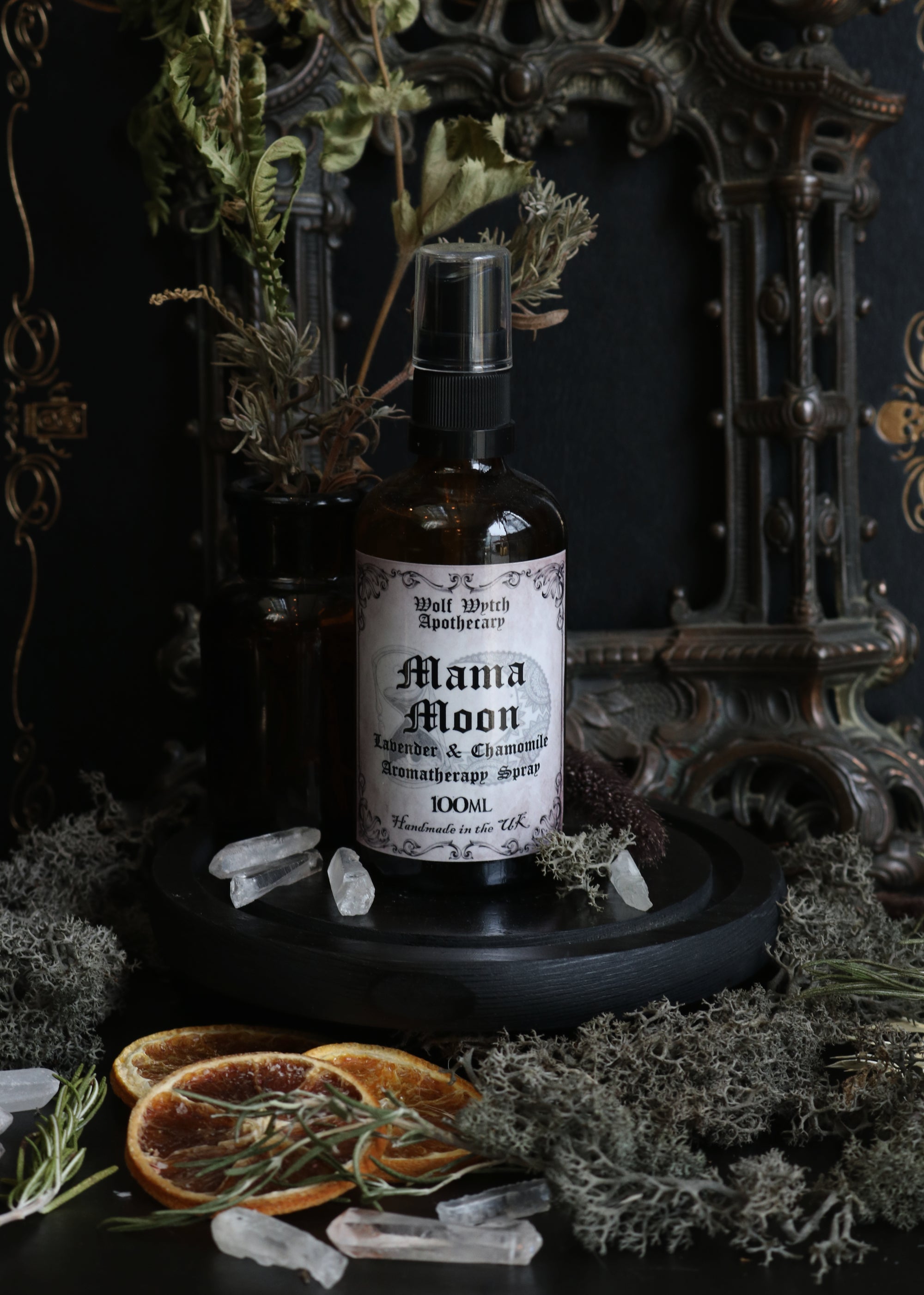 Mama Moon Gift Box I