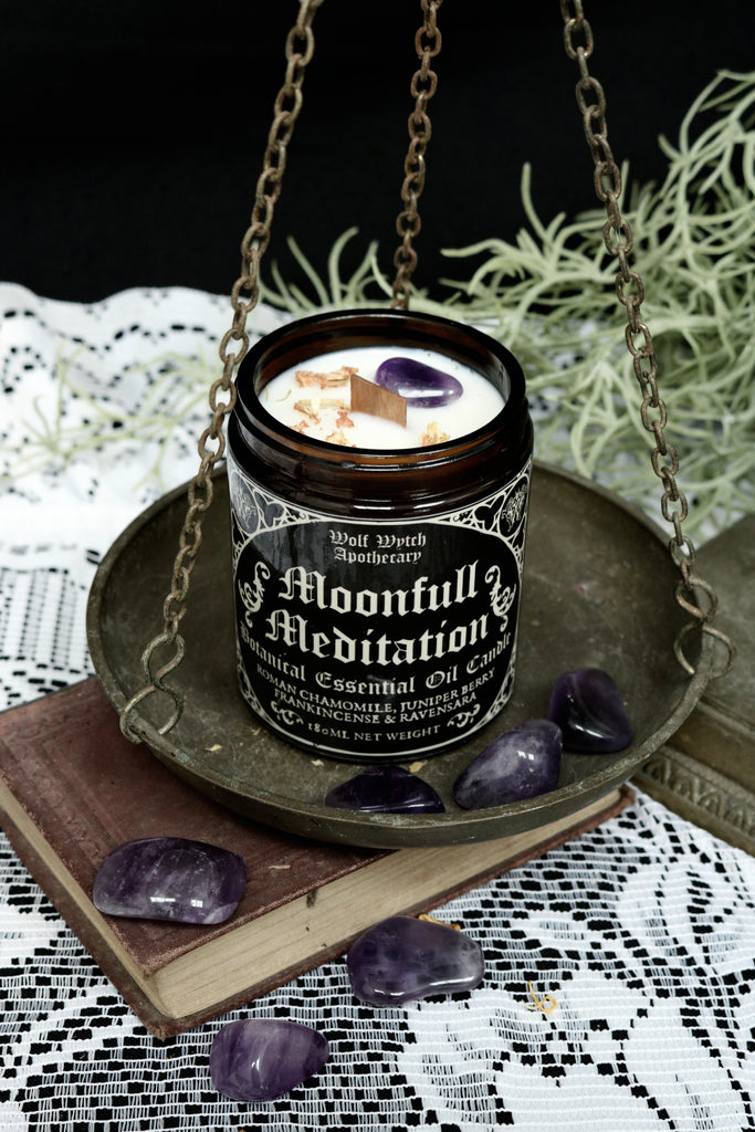 Moonfull Meditation Botanical Candle