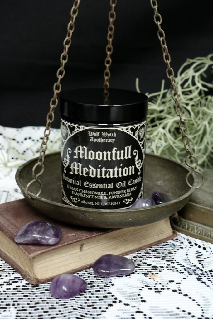 Moonfull Meditation Botanical Candle