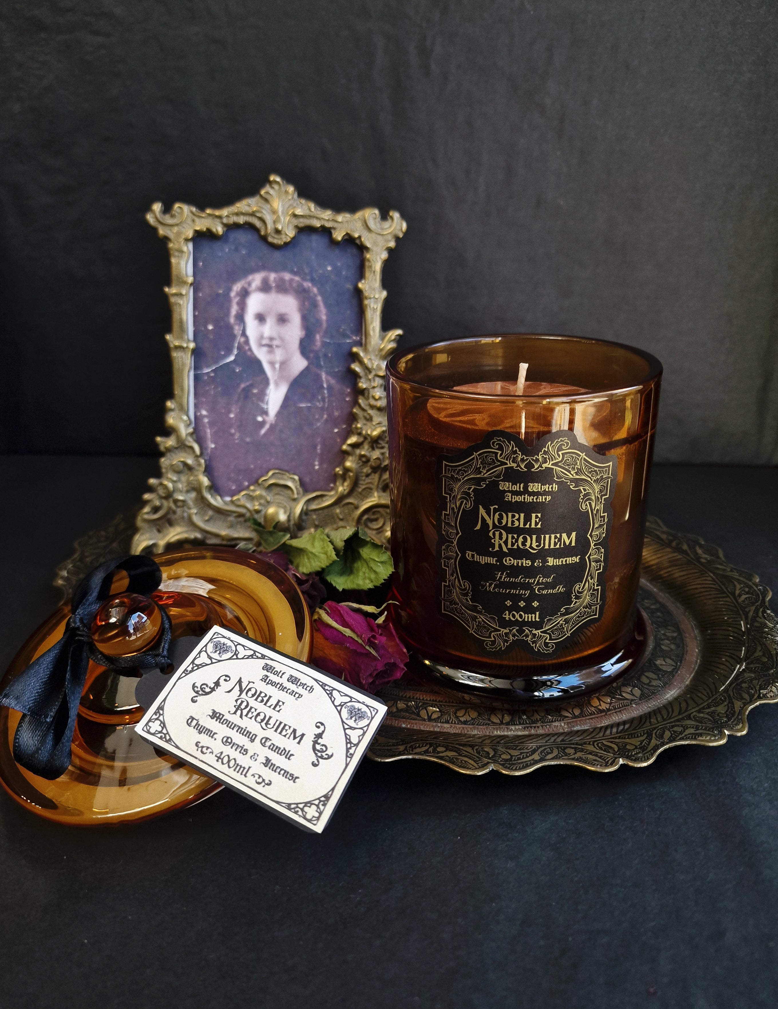 Noble Requiem Mourning Container Candle