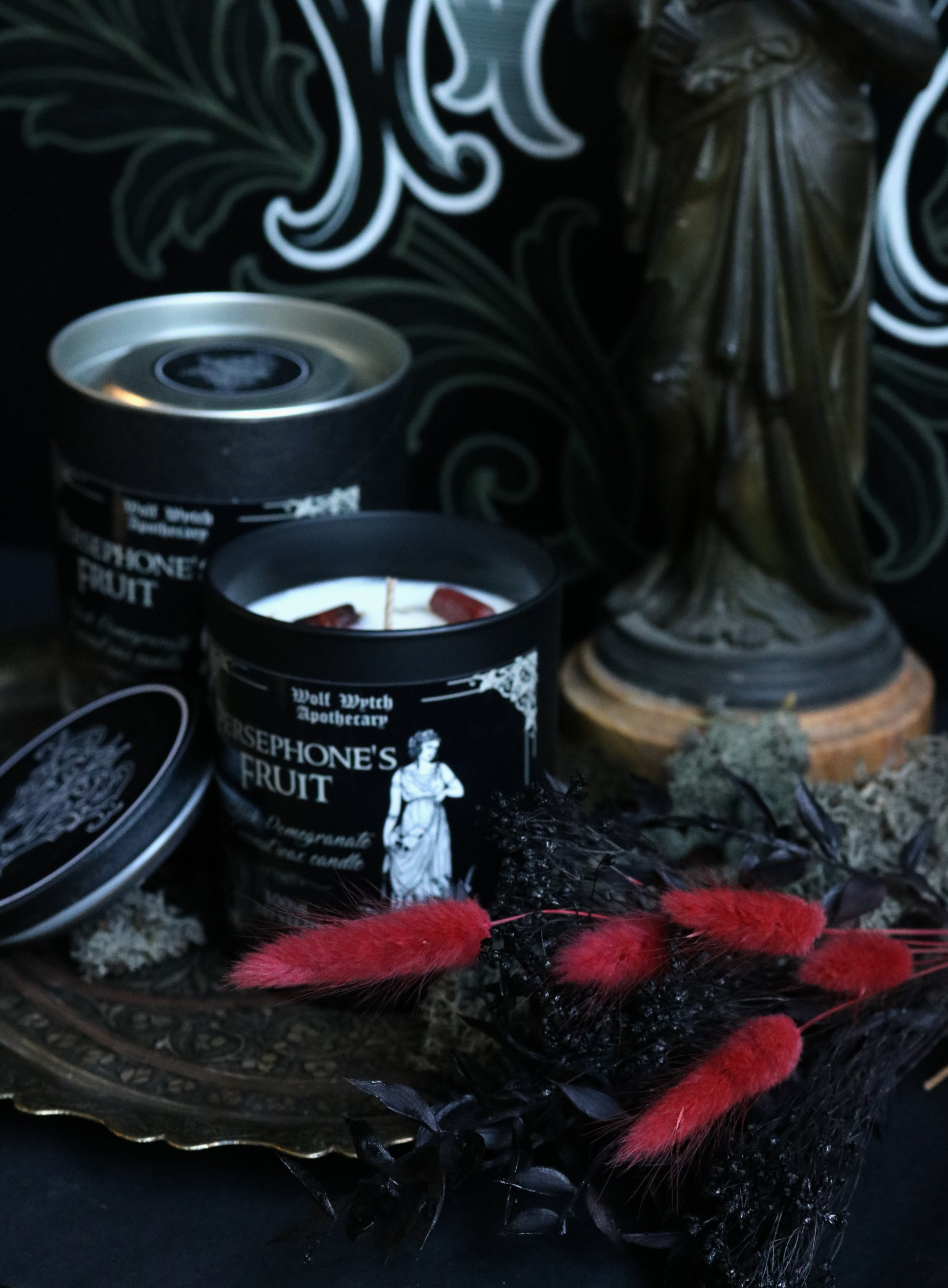 Persephone's Fruit Candle | Black Pomegranate