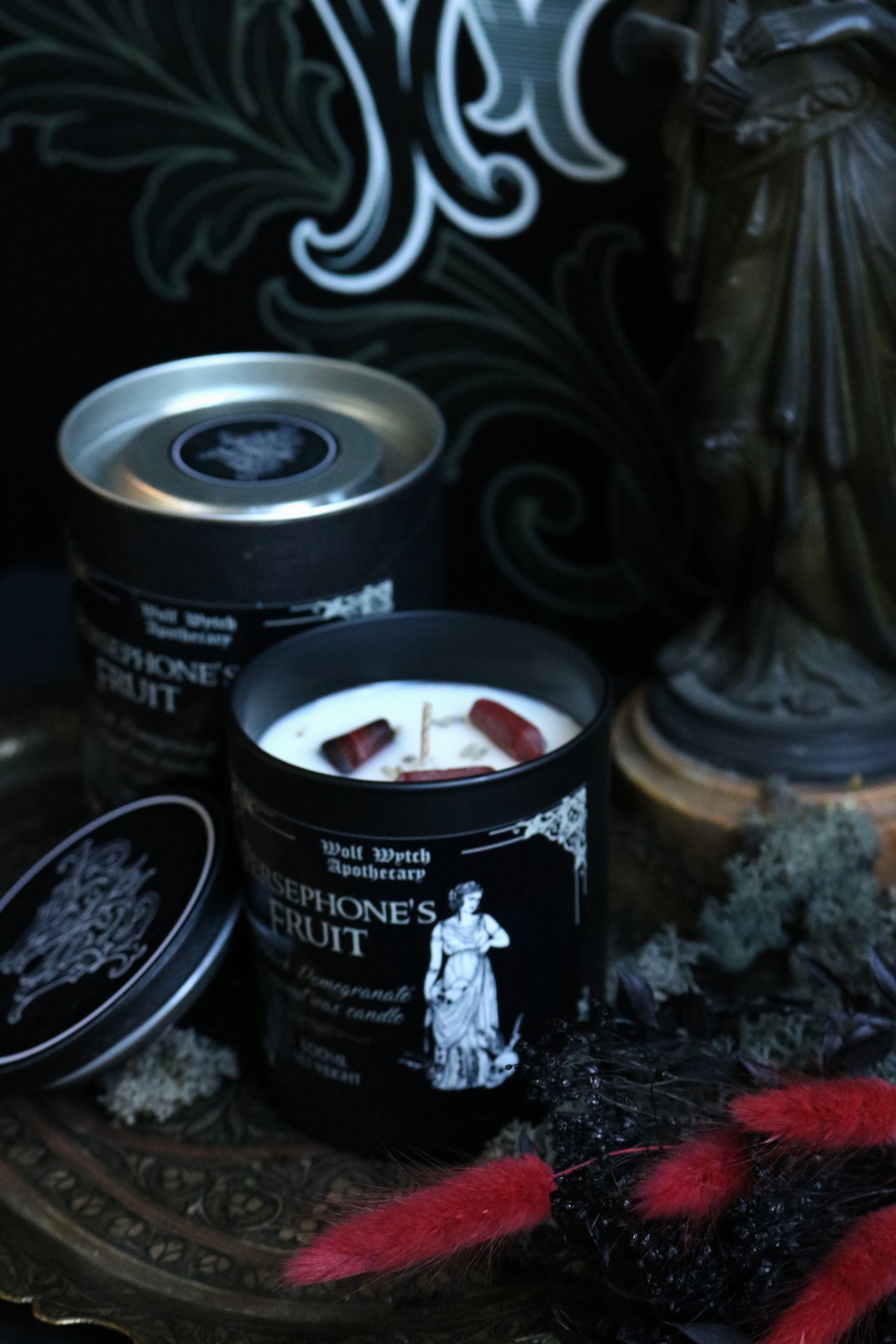 Persephone's Fruit Candle | Black Pomegranate