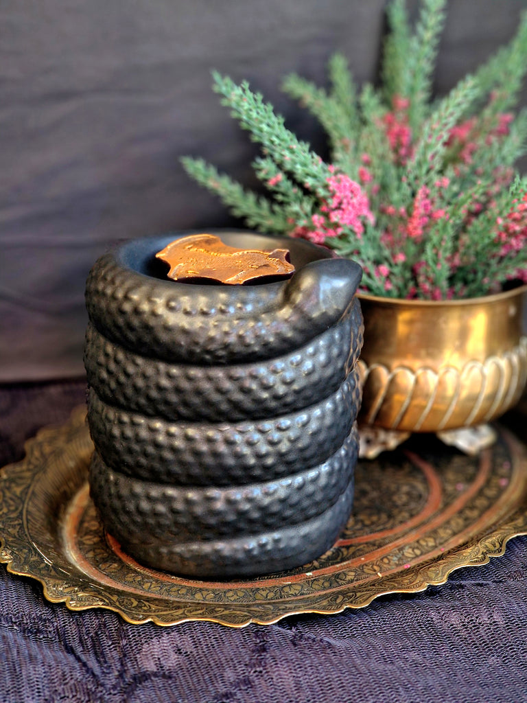 Serpent Wax Burner