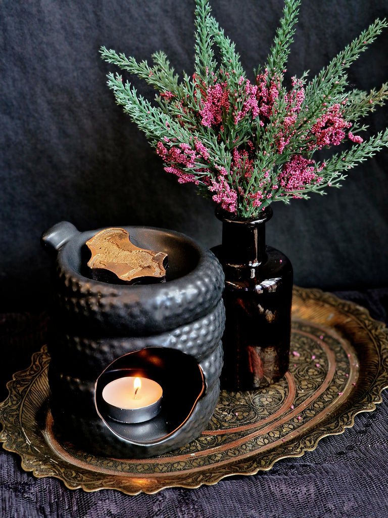 Serpent Wax Burner