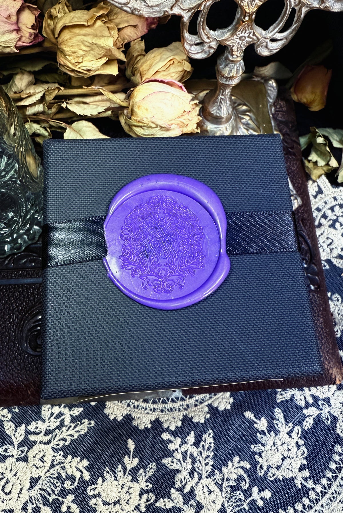 Souls Of Burnt Sugar Ghost Candle