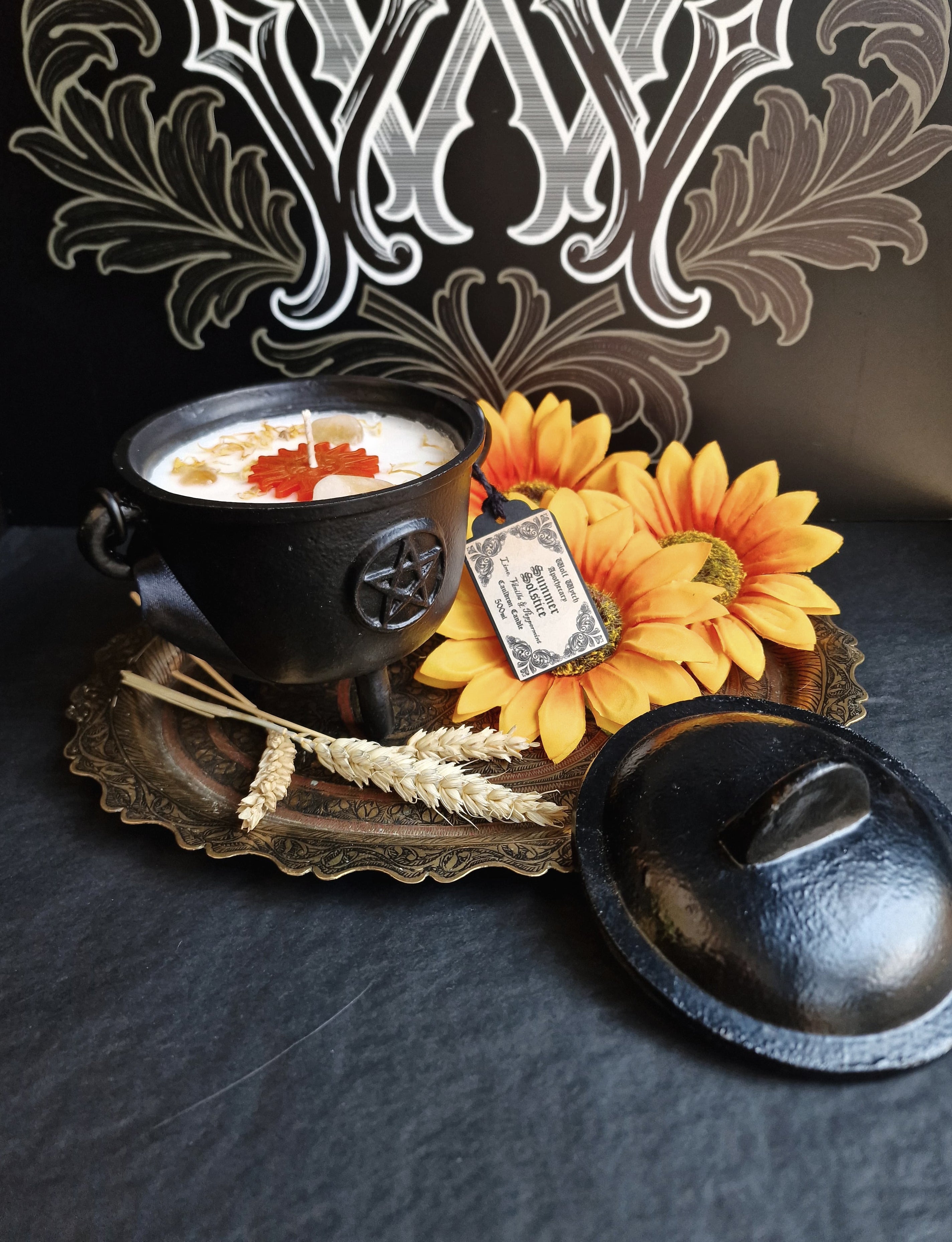 Summer Solstice Cauldron Candle | Vanilla, Lime, Peppermint