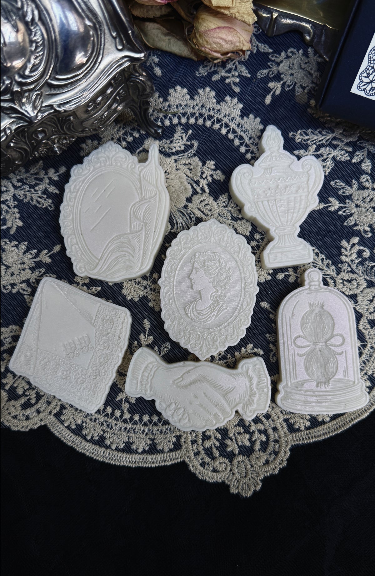 The Mourning Requiem Wax Melts | Delicate Vanilla, Chantilly Creme & Musk