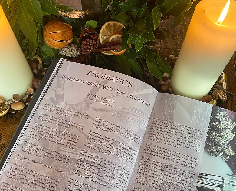 WITCHES Magazine Issue 15 / Winter 2023