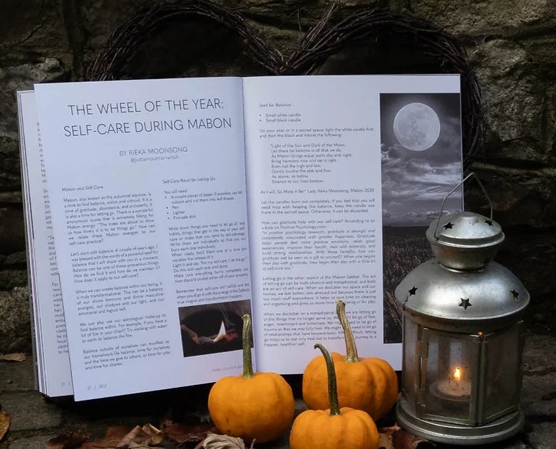 WITCHES Magazine Issue 18 / Autumn 2023