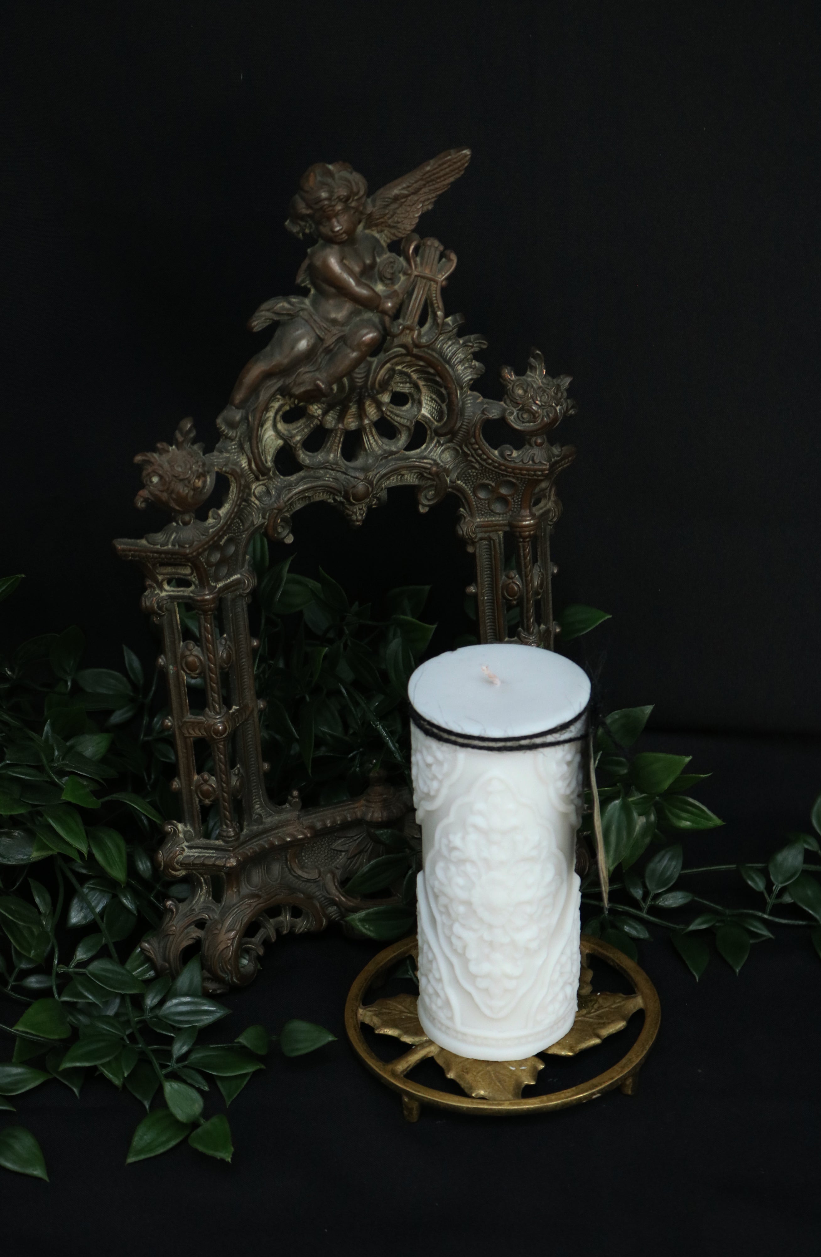 Clink 1144 Baroque Candle
