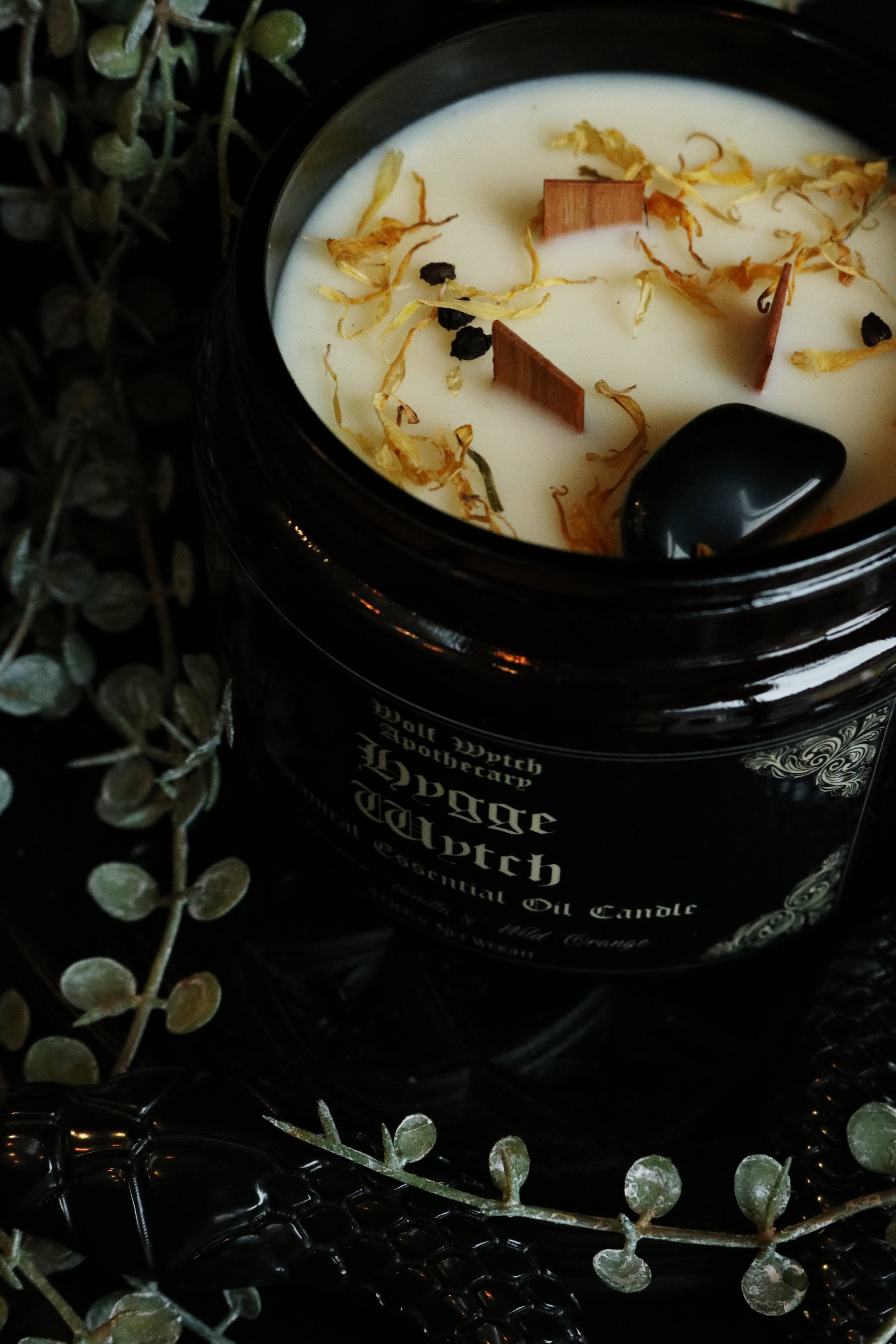 Hygge Wytch Botanical Candle | Vanilla, Orange, Cinnamon