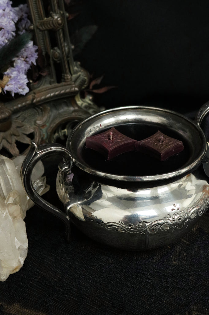 Samhain Sanctuary - Victorian Ornate Silver Plated Bowl Candle 520ml