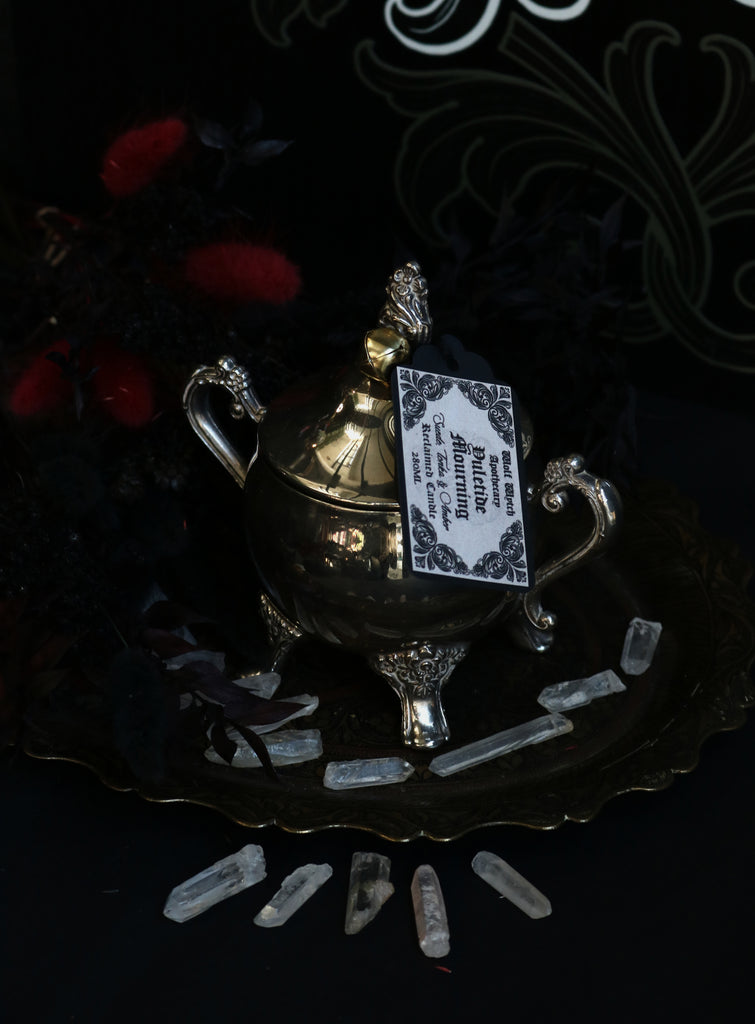 Yuletide Mourning Lidded Ornamental Bowl Candle 280ml