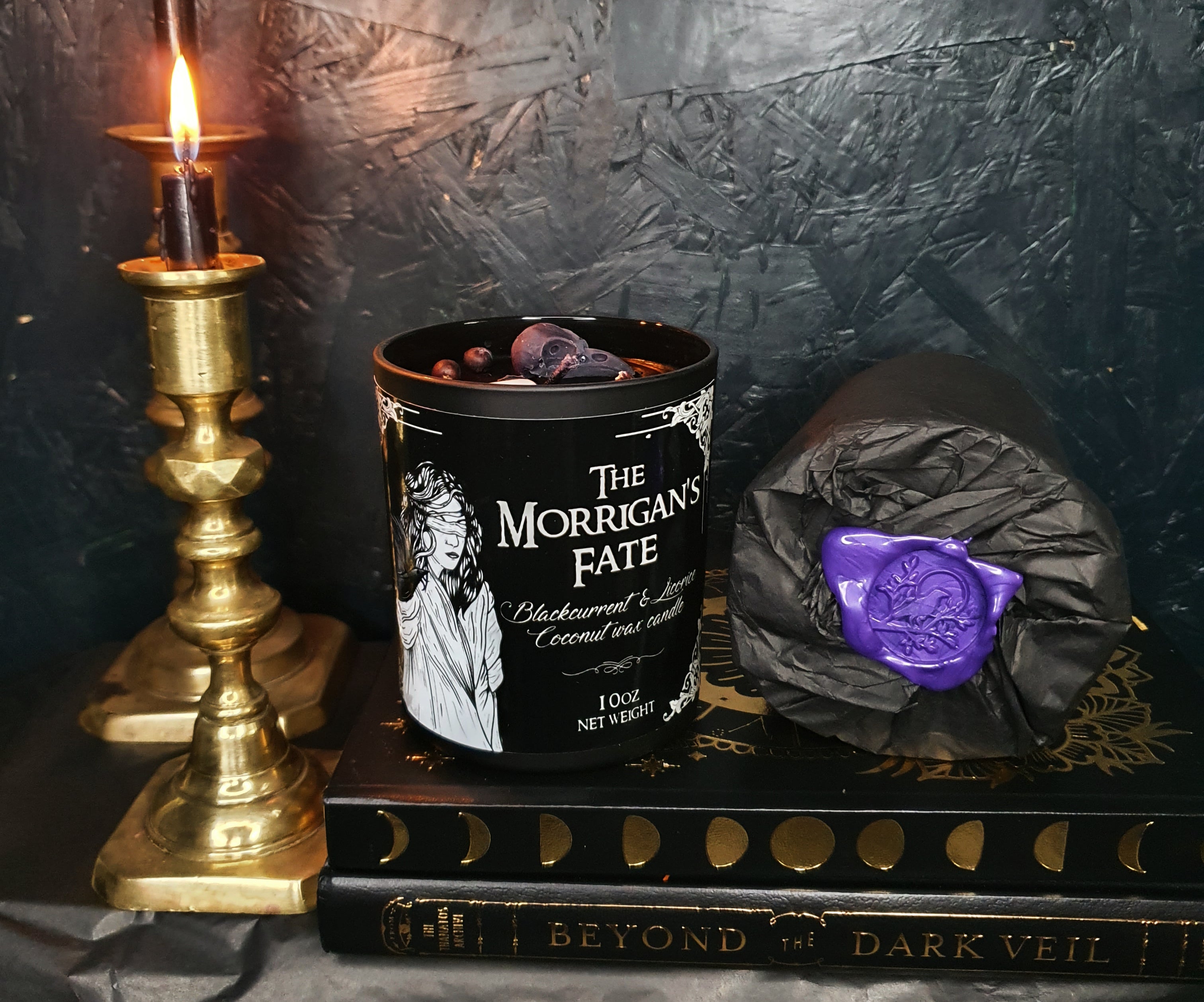 The Morrigan's Fate Candle | Blackcurrant & Licorice