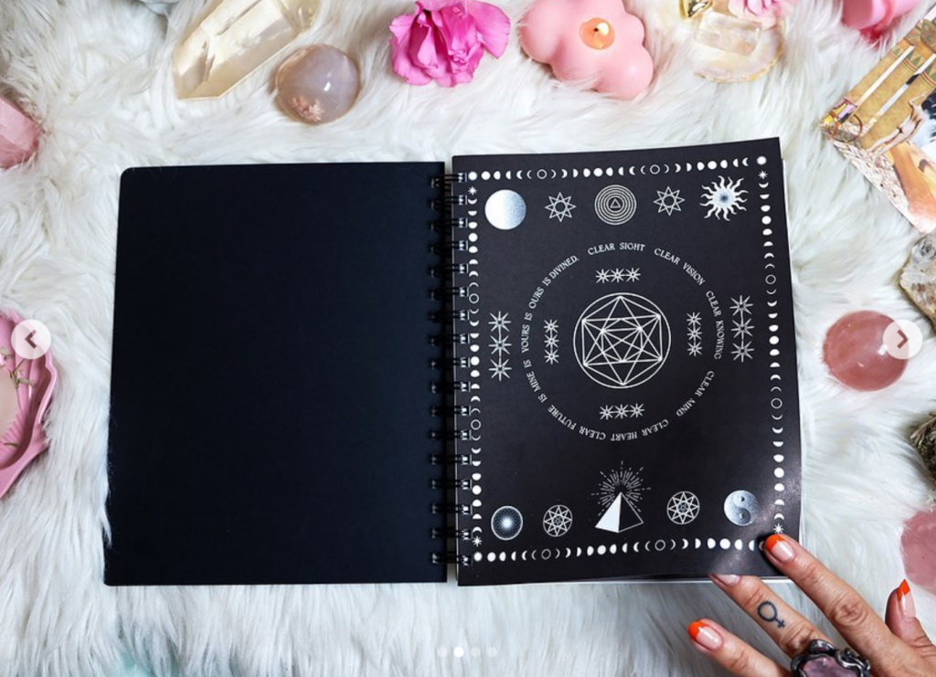 Many Moons 2023 Planner
