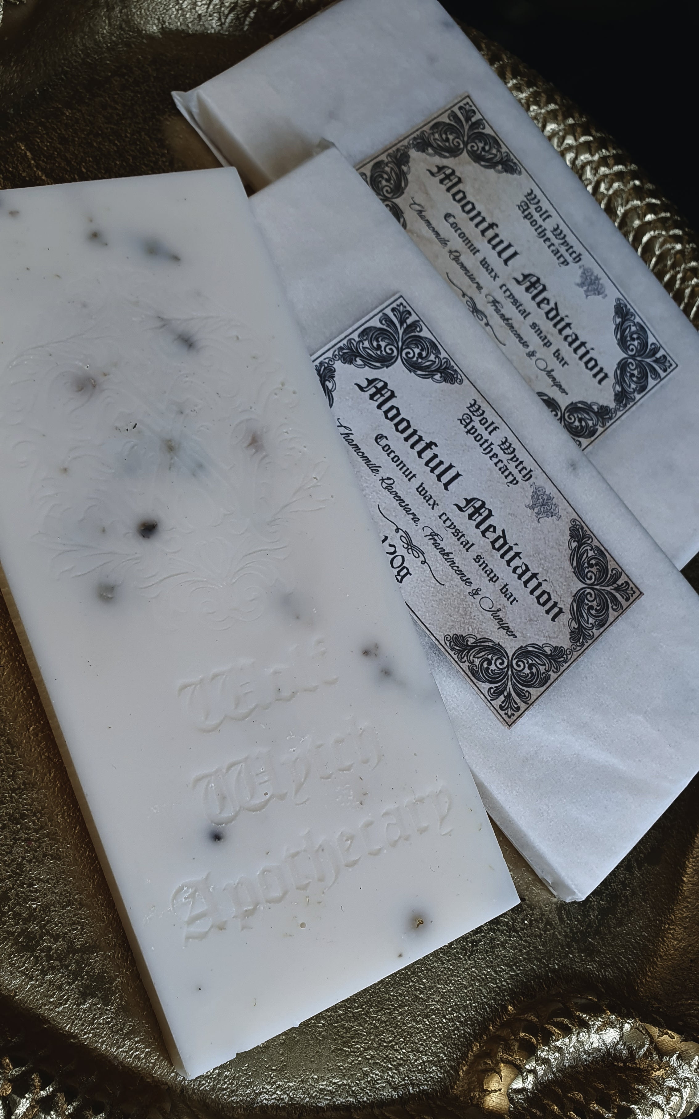 Moonfull Meditation Crystal Snap Bar